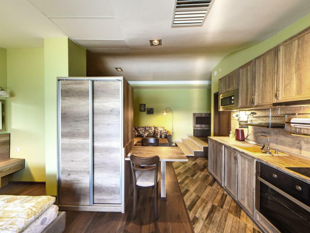 Hotel Continental Kiten  Bagian luar foto
